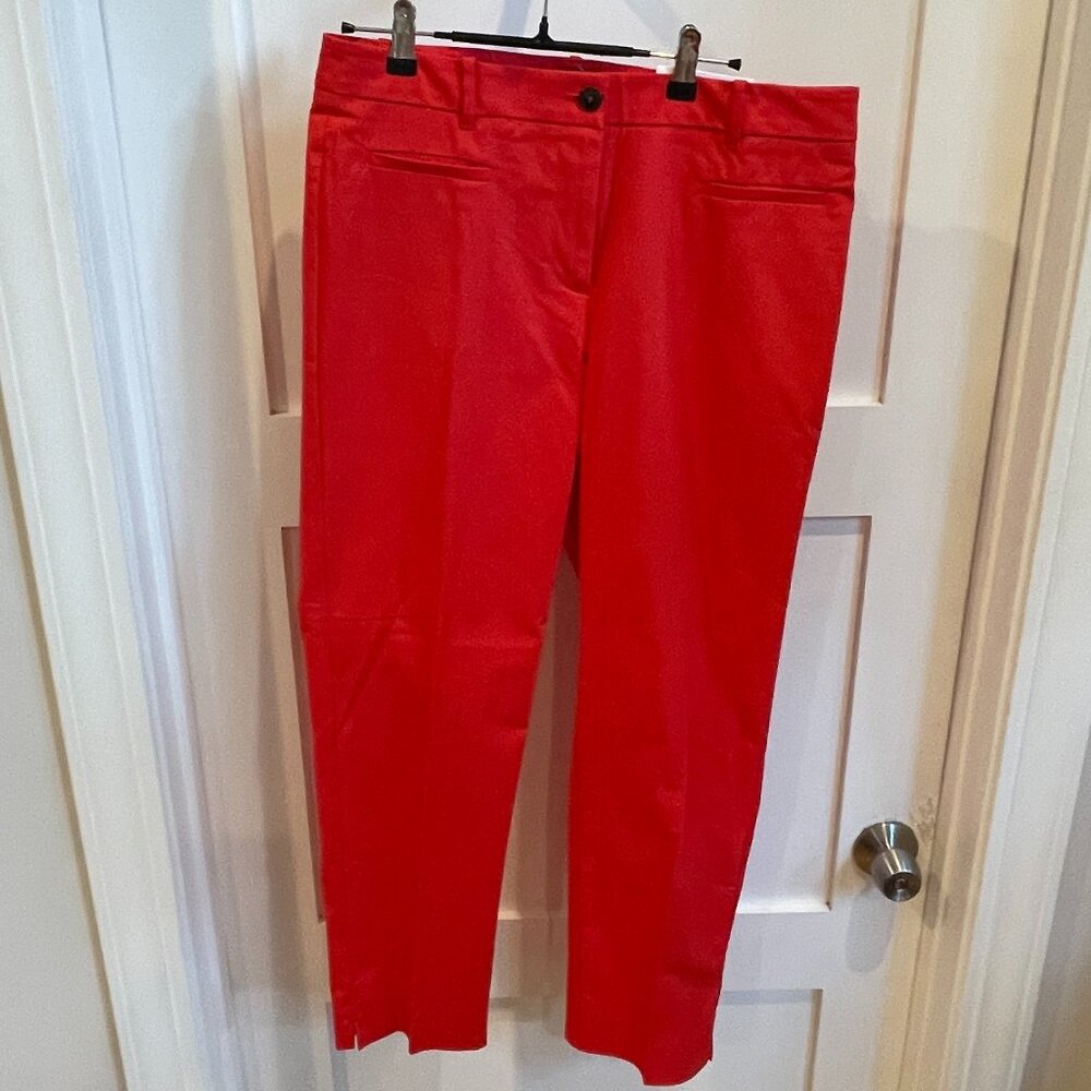 NEW: Ann Taylor Tall Cotton Crop Pant - RED